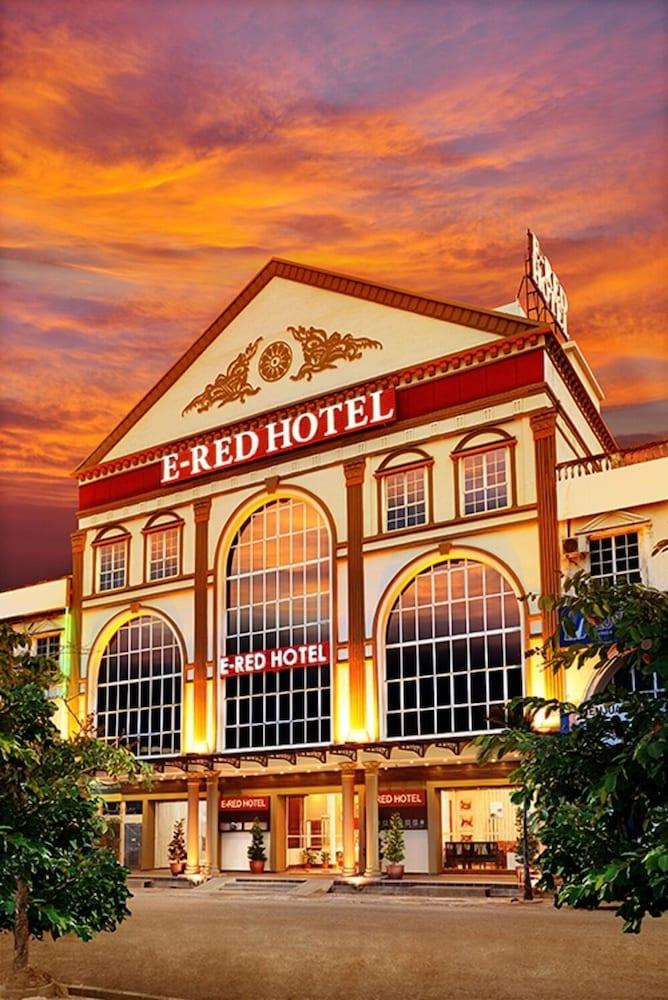 E-Red Hotel Bandar Perda Bukit Mertajam Exterior foto